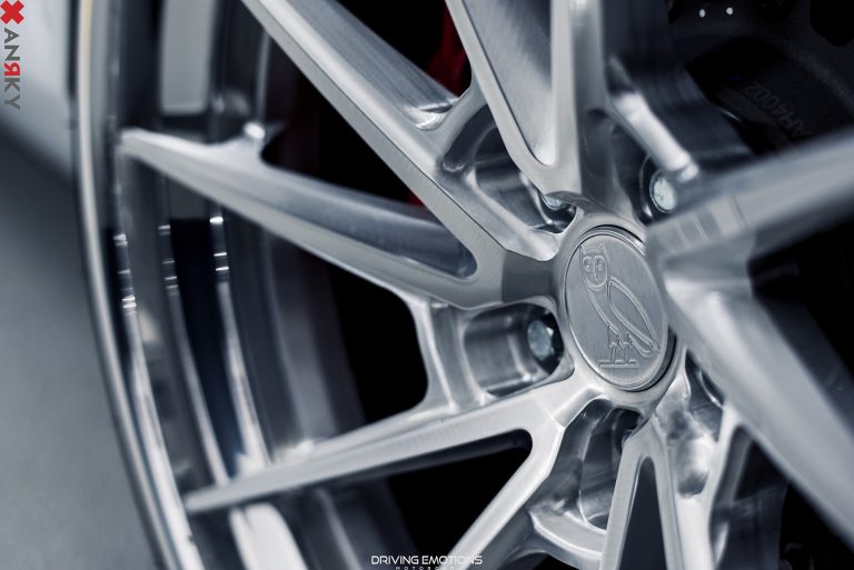 AN33 – Mercedes Benz SLR McLaren