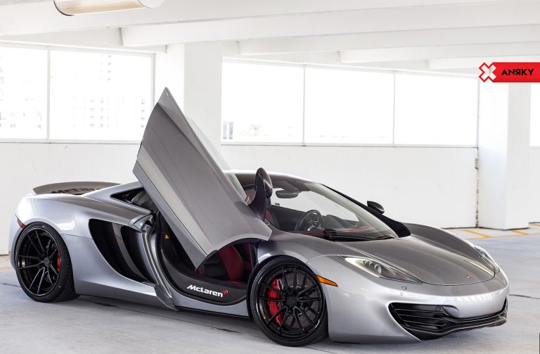 AN34 – McLaren MP4-12C