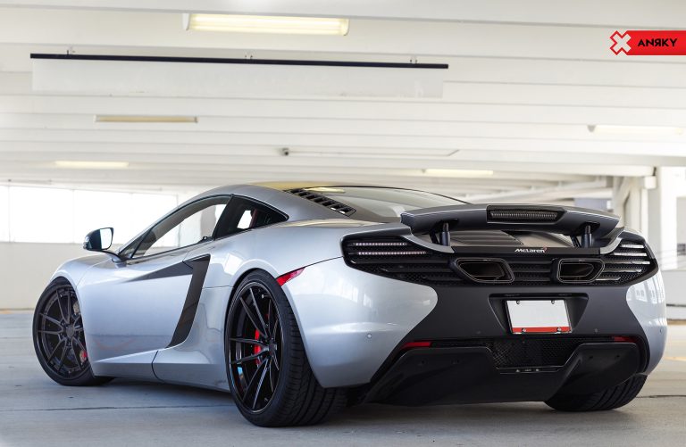 mclaren-mp4-12c-an34_39162146511_o