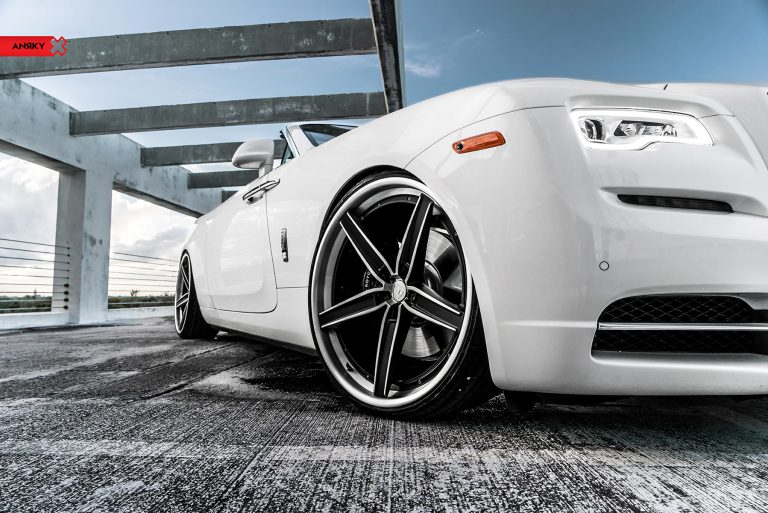 anrky-wheels-rolls-royce-dawn_25046440718_o