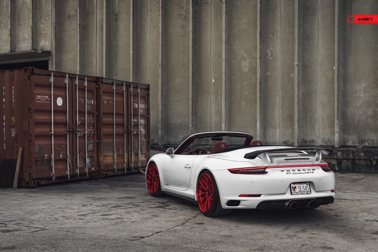 porsche-9912-carrera-4-gts_25892338308_o