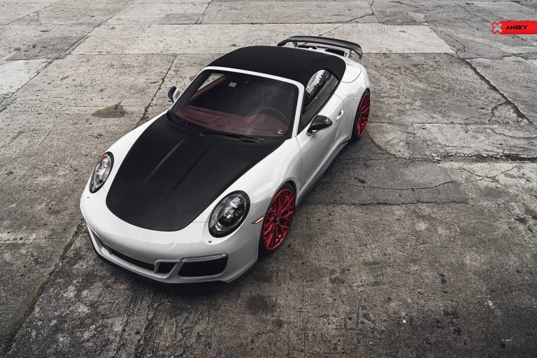 porsche-9912-carrera-4-gts_39054537334_o
