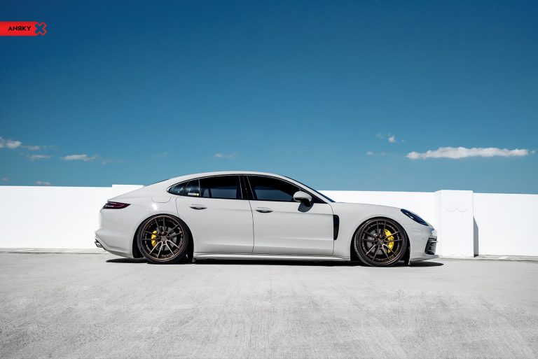porsche-panamera-an34_40400988631_o