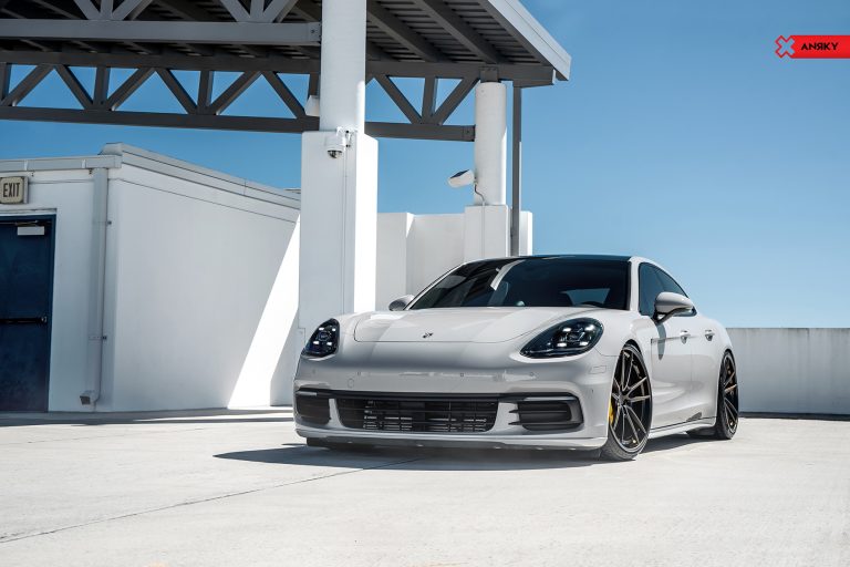 porsche-panamera-an34_40400971701_o