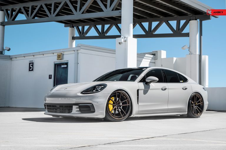 porsche-panamera-an34_39504412985_o