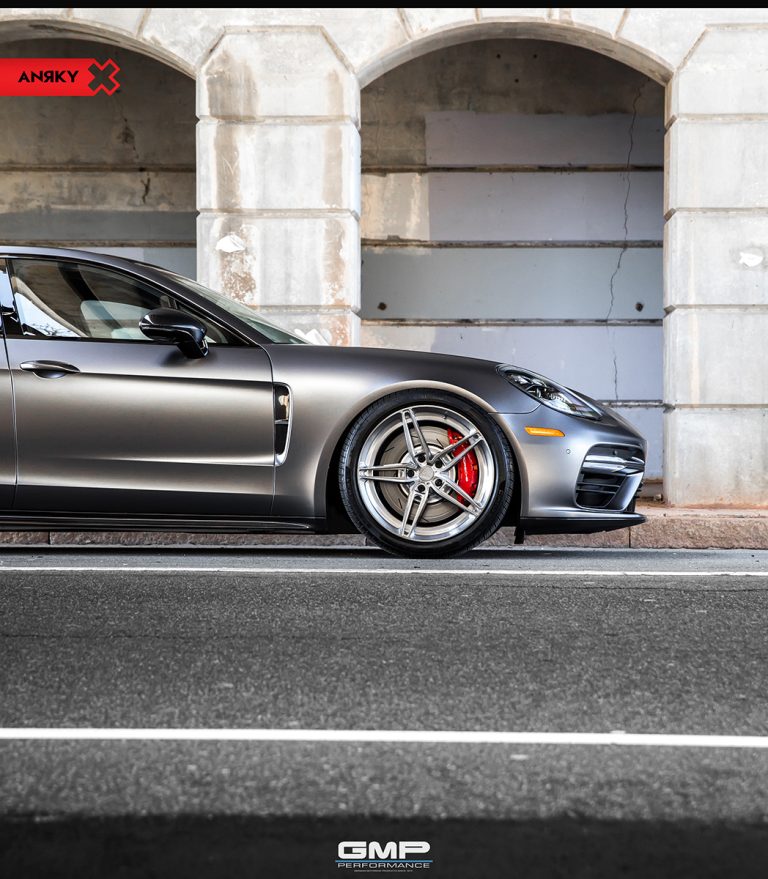 an27-porsche-panamera-turbo_25434434207_o