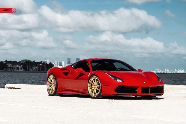 an33-ferrari-488gtb_39385880795_o