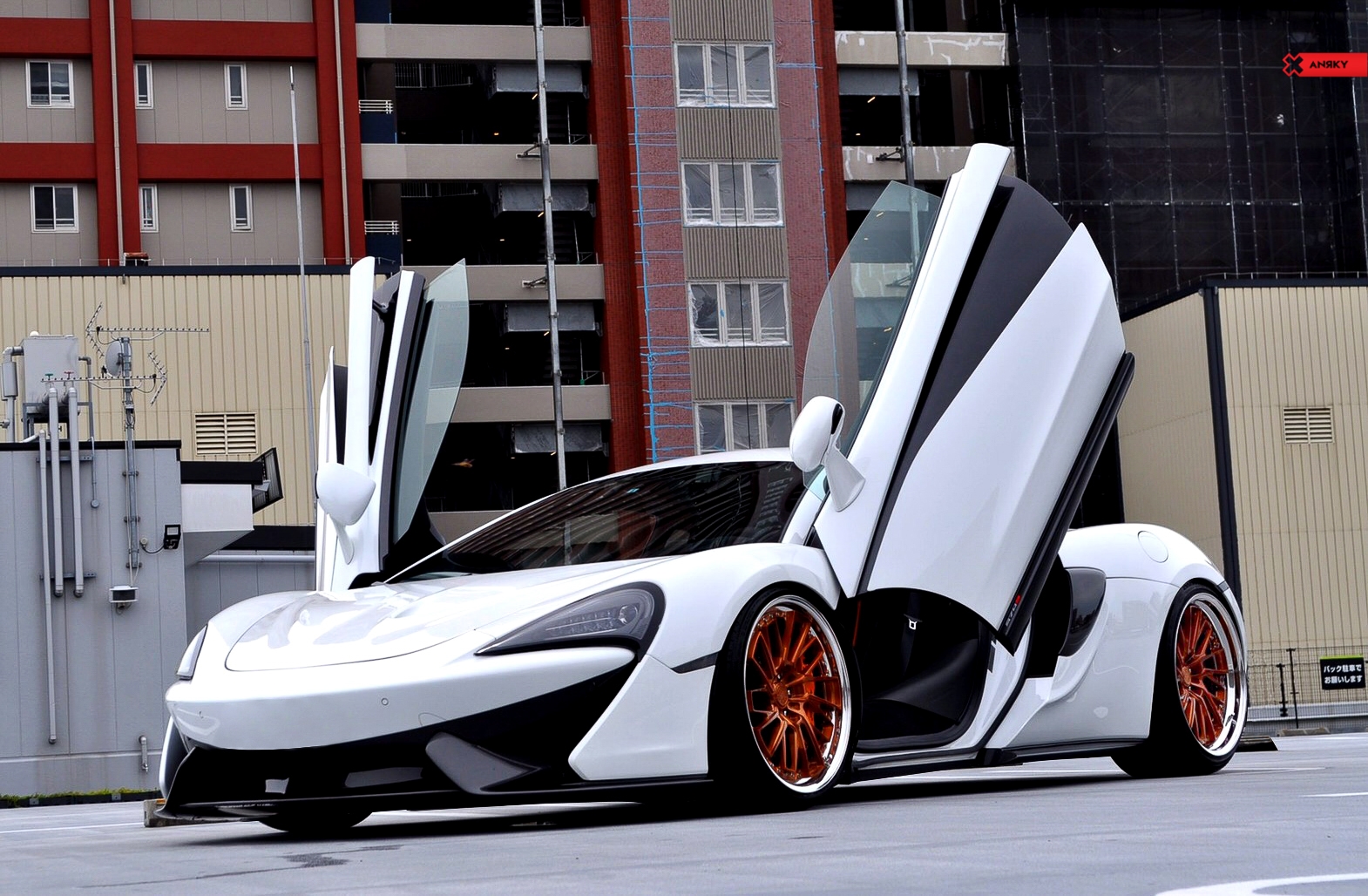 anrky-wheels-mclaren-570s-retroseries-rs3_48347634716_o