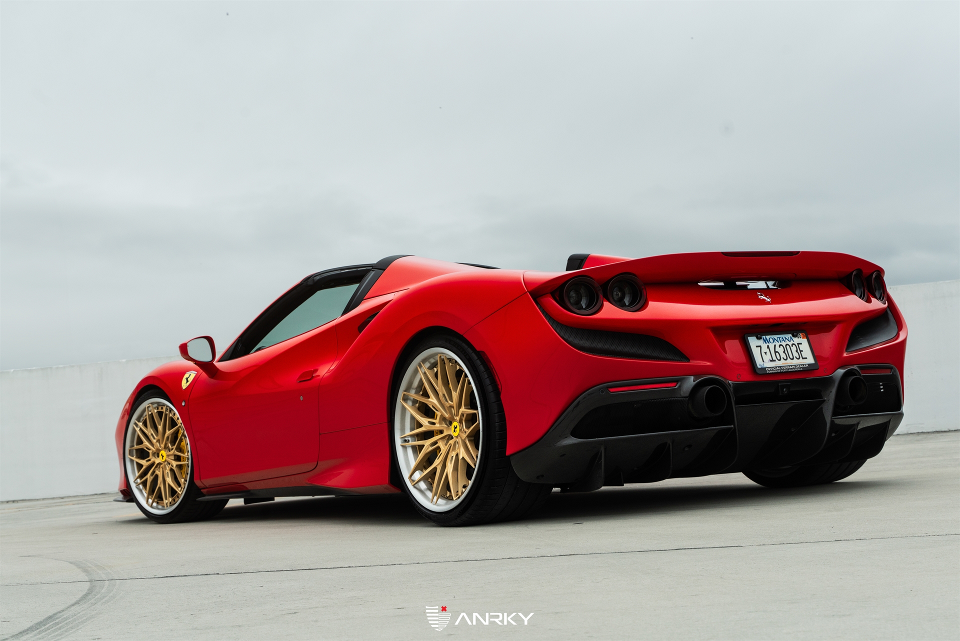 Mass Image Compressor Compressed this image. https://sourceforge.net/projects/icompress/ with Quality:100