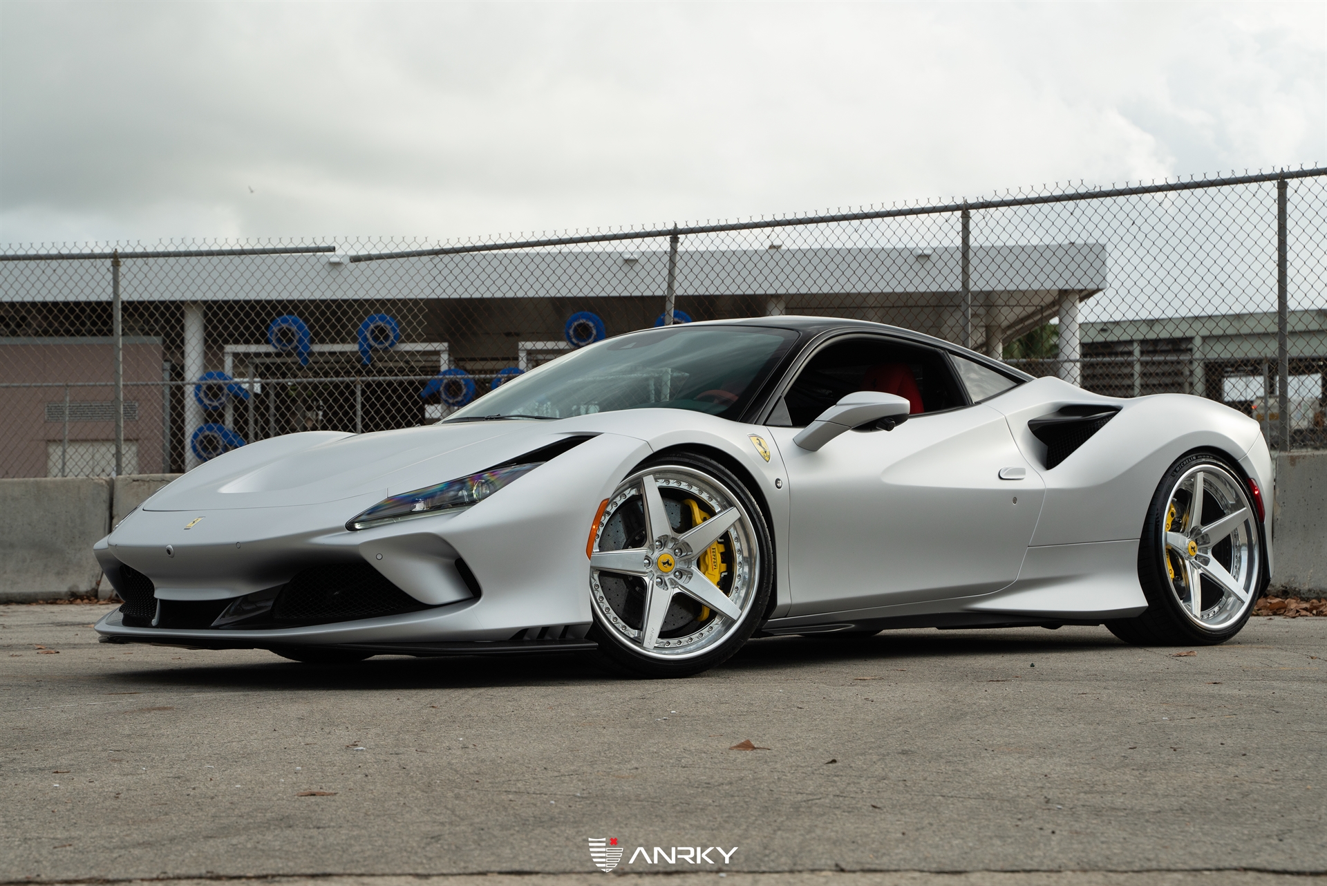 Mass Image Compressor Compressed this image. https://sourceforge.net/projects/icompress/ with Quality:100