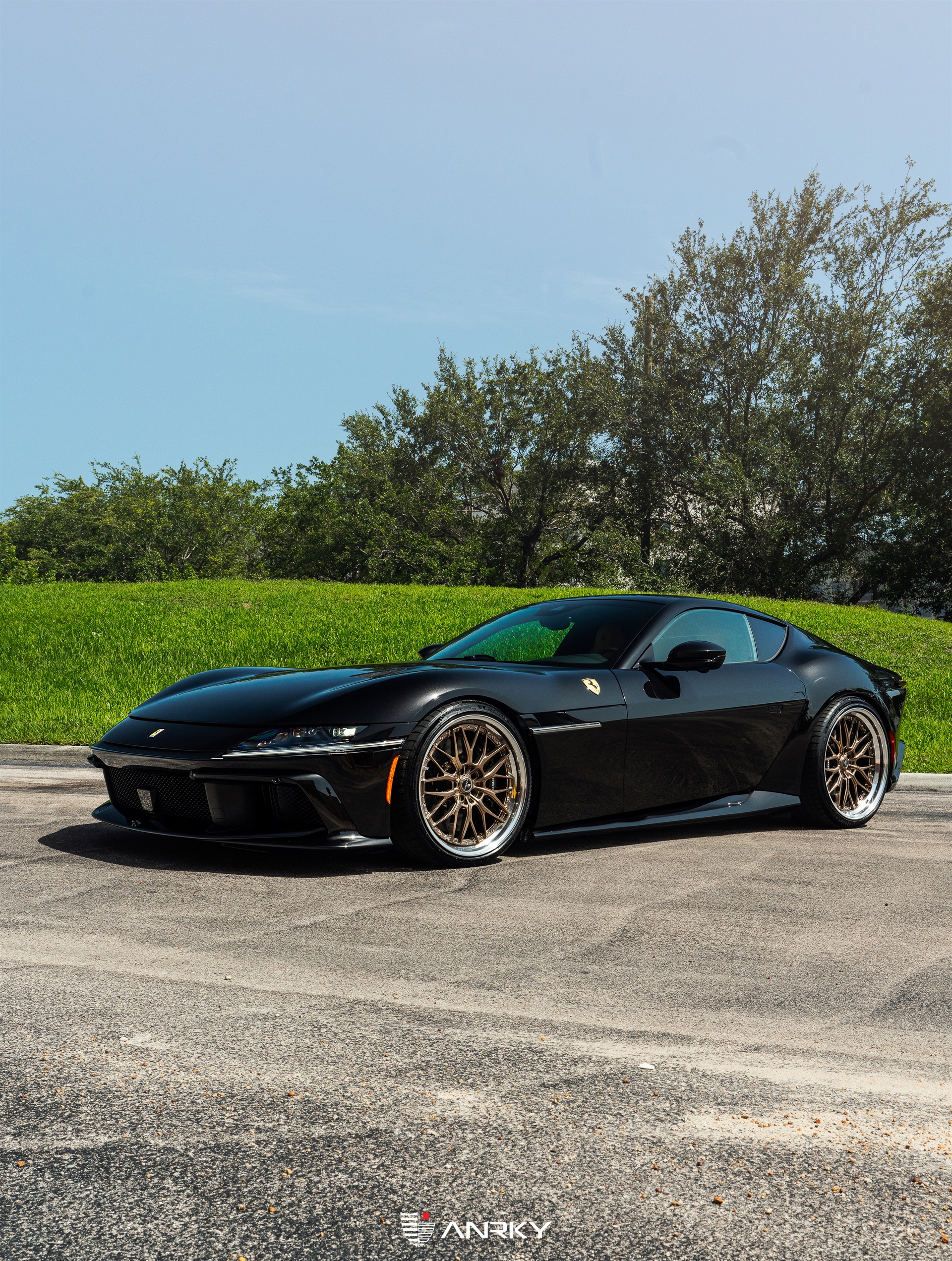 Mass Image Compressor Compressed this image. https://sourceforge.net/projects/icompress/ with Quality:100