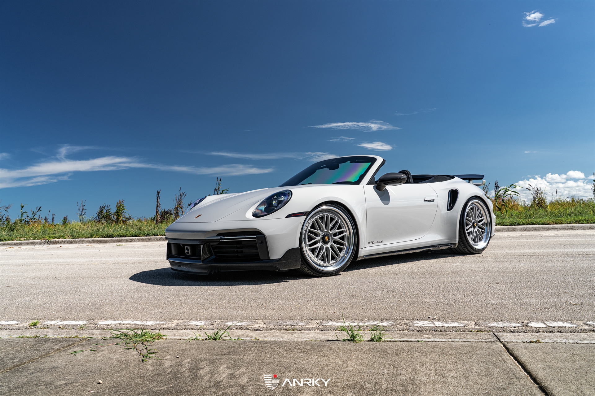 Mass Image Compressor Compressed this image. https://sourceforge.net/projects/icompress/ with Quality:100