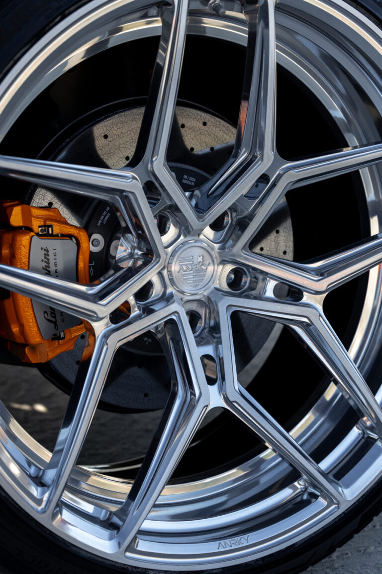 Lamborghini Urus – X_Series S1-X49